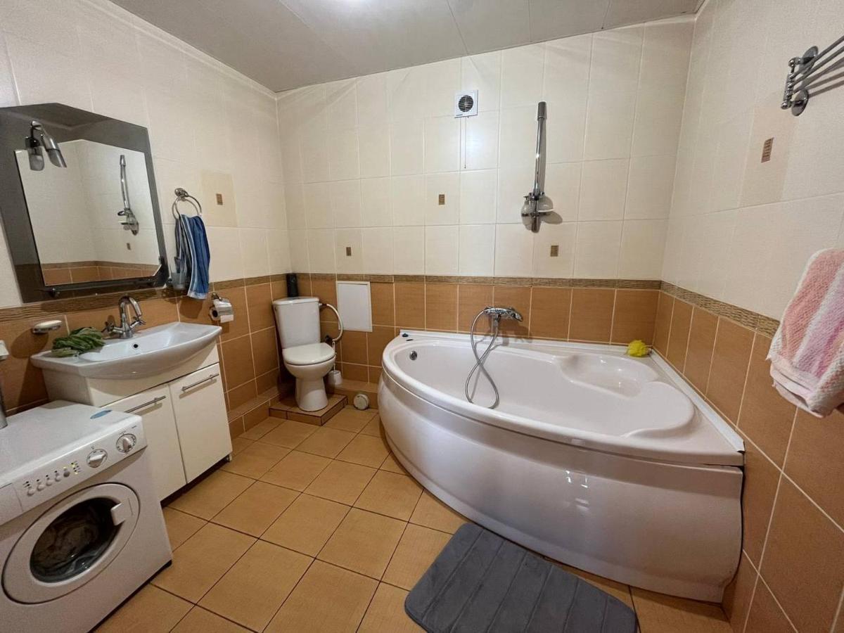 Тимирязева 47А Daire Kirovograd Dış mekan fotoğraf